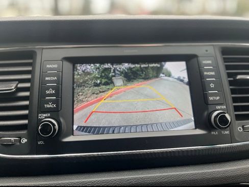 Used 2020 Kia Sedona EX image 14