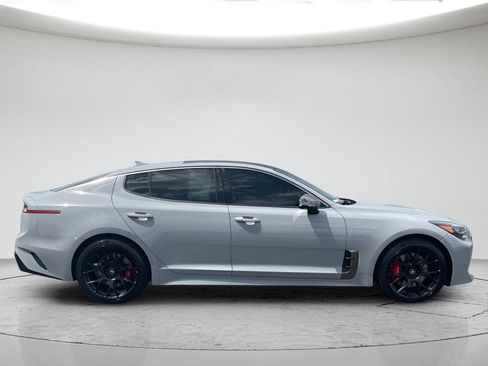 Used 2022 Kia Stinger GT1 AWD/4WD image 2
