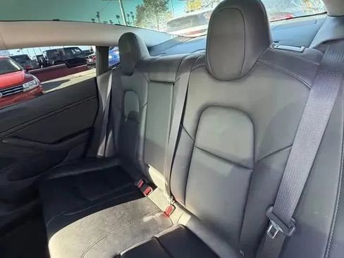 Used 2020 Tesla Model 3 Long Range AWD/4WD image 8