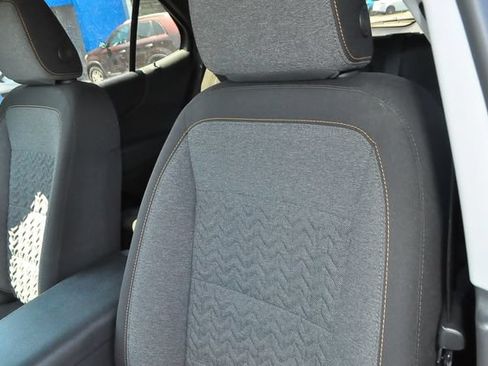 Used 2024 Chevrolet Equinox LT w/ LPO, Floor Liner Package FWD image 10