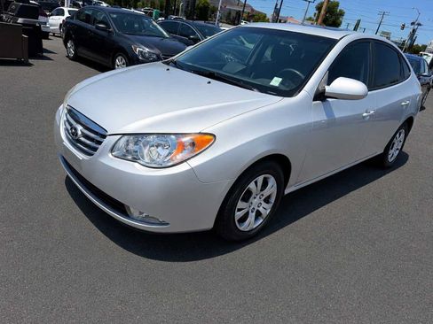 Used 2010 Hyundai Elantra GLS w/ Sunroof Pkg 3 FWD image 3