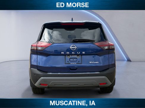 Used 2023 Nissan Rogue SV image 4