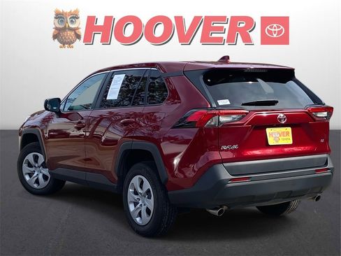 Used 2024 Toyota RAV4 LE image 5