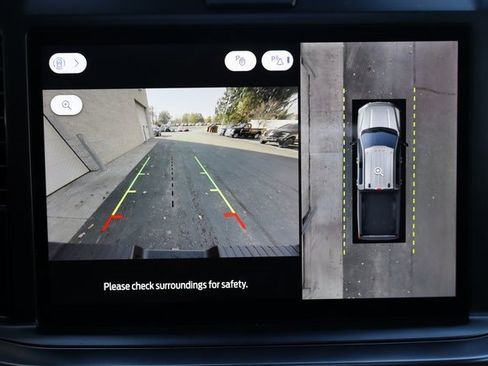 New 2026 Ford F250 Lariat w/ Black Appearance Package image 8