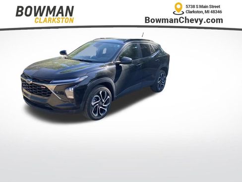 Used 2024 Chevrolet Trax RS w/ Sunroof Package FWD image 1