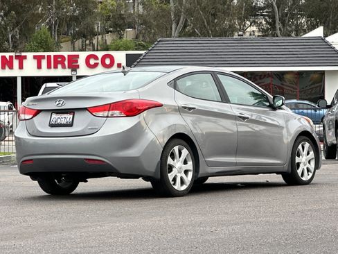 Used 2013 Hyundai Elantra Limited image 5