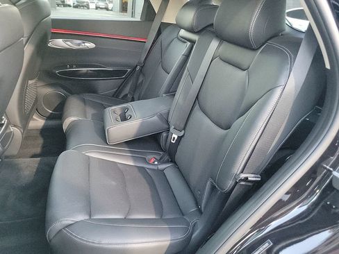 Used 2026 Genesis GV70 2.5T image 19