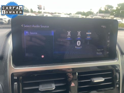 Used 2022 Lexus GX 460 Luxury w/ Accessory Package AWD/4WD image 22