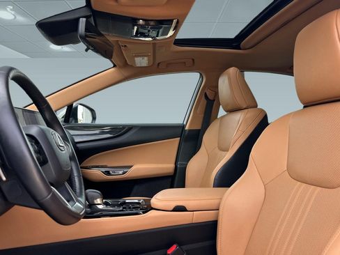 Certified 2024 Lexus NX 350h AWD image 17