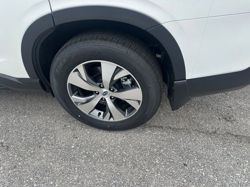 Used 2025 Subaru Ascent Premium image 10