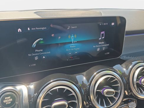 Used 2020 Mercedes-Benz GLB 250 4MATIC image 21