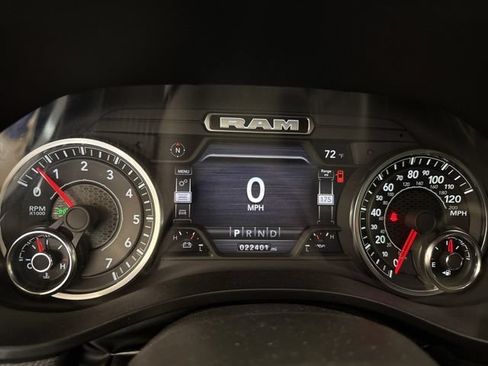 Used 2023 RAM 1500 Laramie AWD/4WD image 14