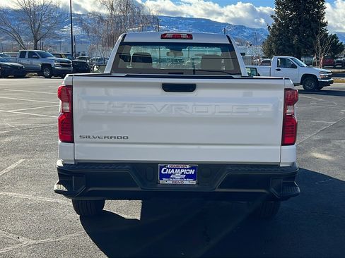 New 2026 Chevrolet Silverado 1500 W/T image 6