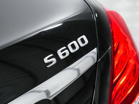 Used 2016 Mercedes-Benz Maybach S 600 image 54