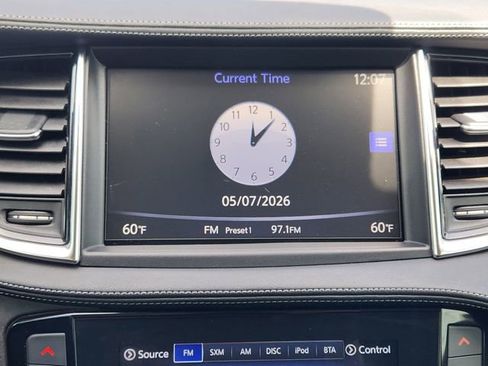 Used 2019 INFINITI QX50 Luxe FWD image 17