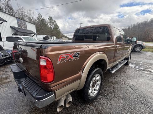 Used 2012 Ford F250 Lariat w/ Lariat Interior Pkg image 19