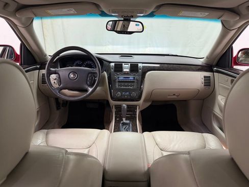 Used 2011 Cadillac DTS Luxury FWD image 21