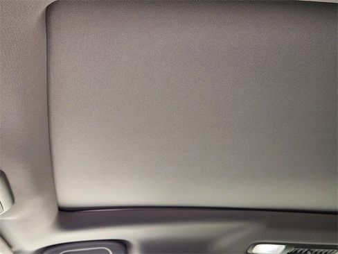 New 2025 Subaru Ascent Limited image 20