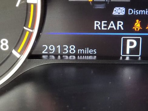 Certified 2025 Nissan Altima 2.5 SV FWD image 11