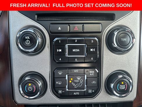 Used 2016 Ford F350 Lariat w/ Lariat Ultimate Package image 14