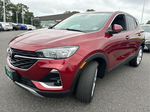 Certified 2023 Buick Encore GX Preferred w/ Cold Weather Comfort Package AWD/4WD image 5