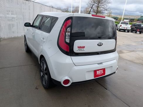 Used 2014 Kia Soul ! w/ Sun & Sound Package FWD image 21