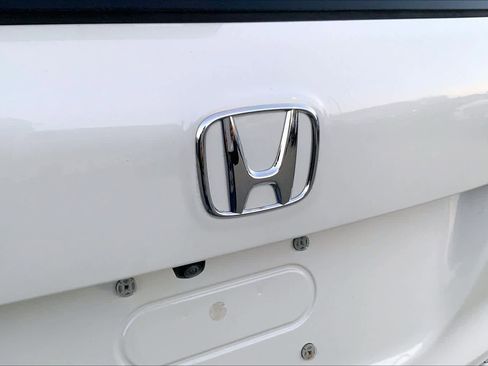Used 2019 Honda Pilot EX-L image 32