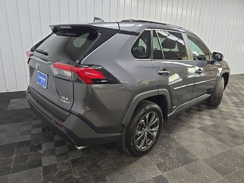 Used 2023 Toyota RAV4 XLE Premium AWD/4WD image 10