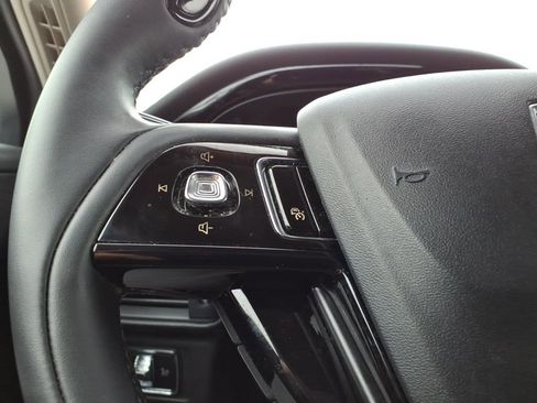 Used 2023 Lincoln Corsair AWD w/ Equipment Group 101A image 14