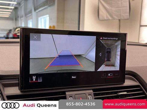 Certified 2022 Audi Q5 Premium Plus w/ Premium Plus Package AWD/4WD image 29