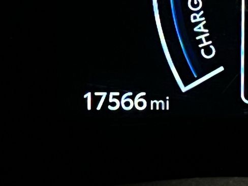 Certified 2025 Toyota Camry LE image 15