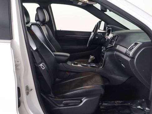 Used 2020 Jeep Grand Cherokee Laredo w/ Quick Order Package 2BN North AWD/4WD image 23
