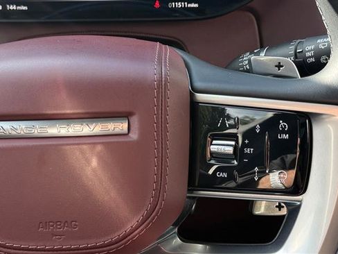 Used 2024 Land Rover Range Rover SE AWD/4WD image 39
