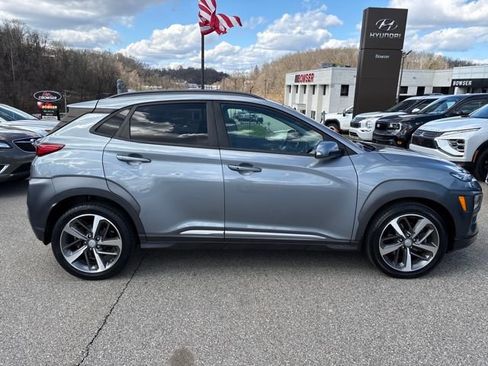 Used 2021 Hyundai Kona Limited w/ Cargo Package image 6