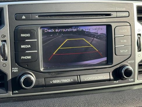 Used 2018 Kia Sportage LX FWD image 23