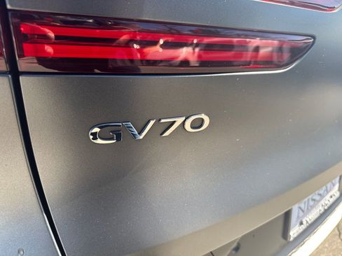 Used 2024 Genesis GV70 2.5T w/ Sport Prestige Package image 42