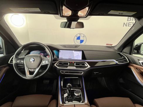 Certified 2023 BMW X5 xDrive40i w/ Premium Package image 11