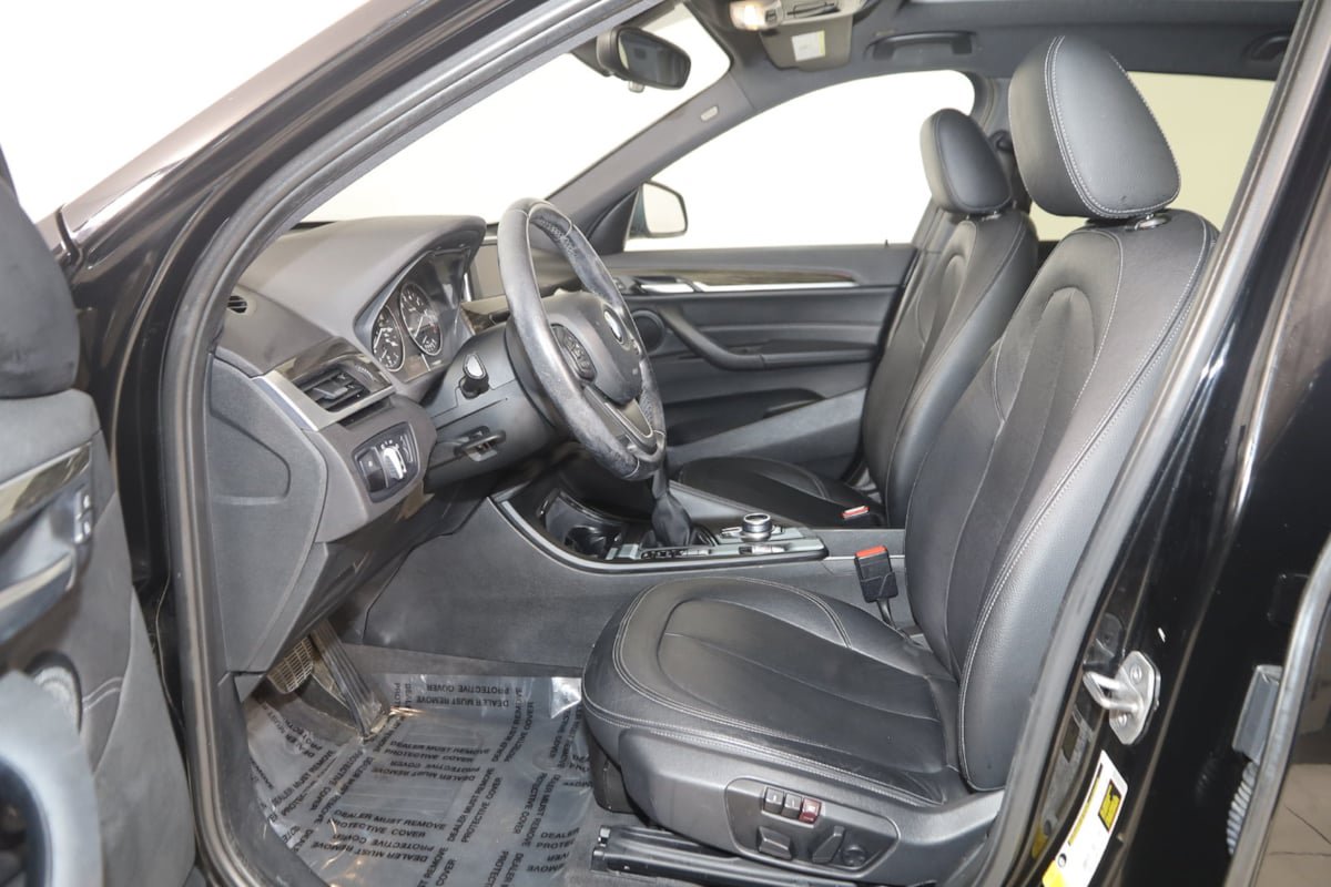Used 2017 BMW X1 xDrive28i AWD/4WD image 11