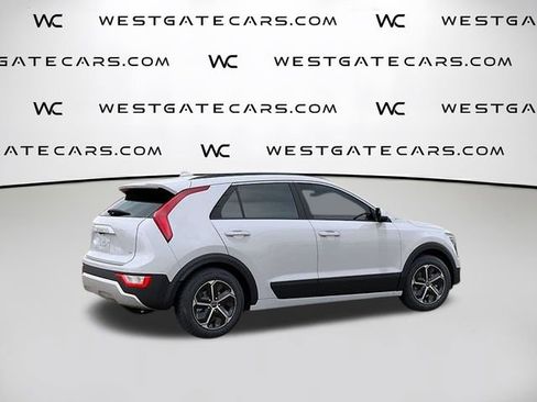New 2026 Kia Niro LX image 8