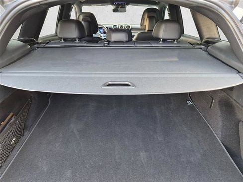 Used 2026 Mercedes-Benz GLC 300 image 12