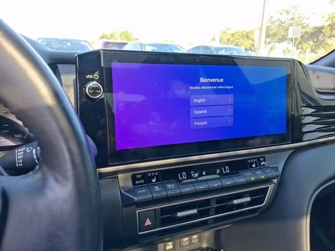 Used 2025 Toyota Camry XSE FWD image 19
