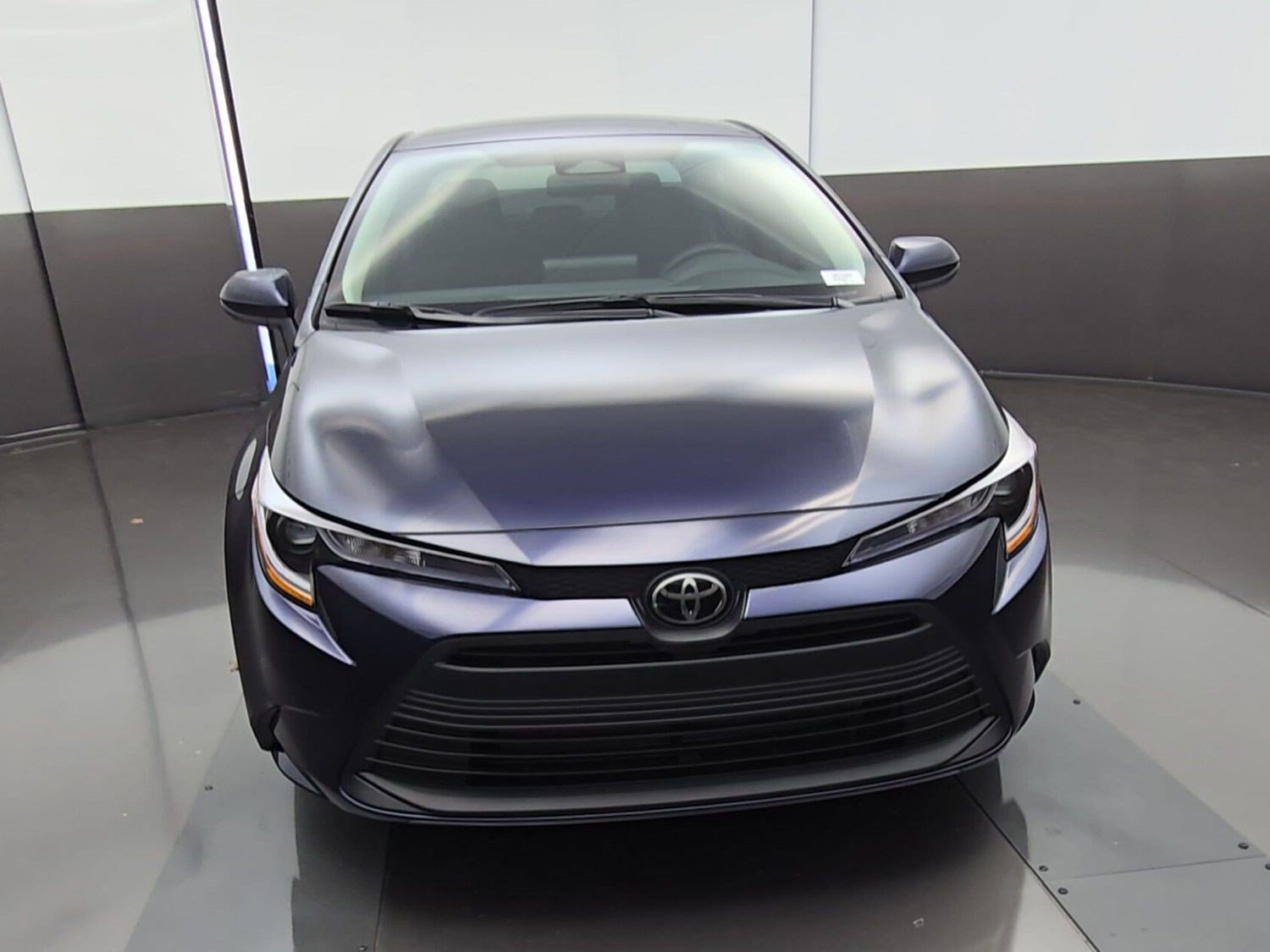New 2027 Toyota Corolla LE FWD image 2