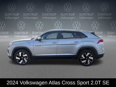 Used 2024 Volkswagen Atlas Cross Sport SE FWD image 2