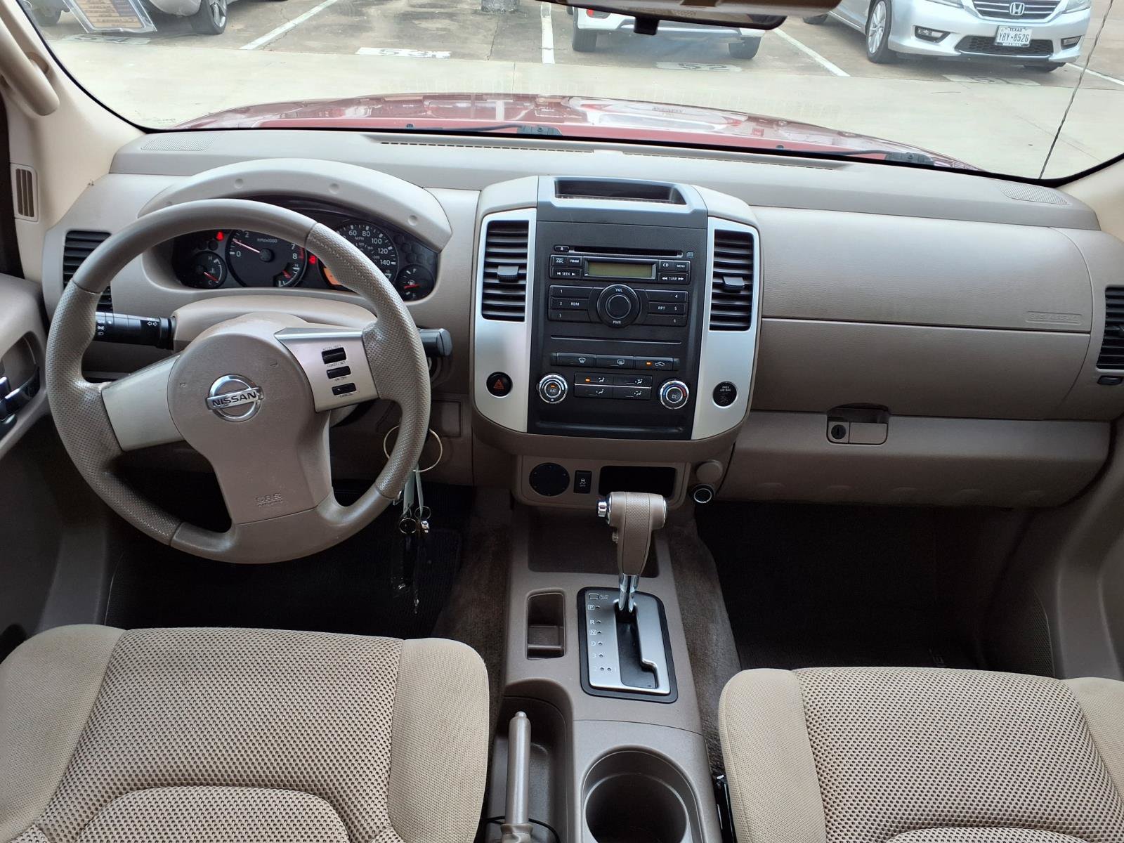 Used 2012 Nissan Frontier SV RWD image 5