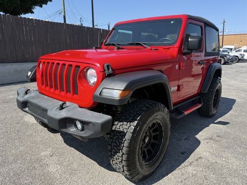 Used 2018 Jeep Wrangler Sport AWD/4WD image 15