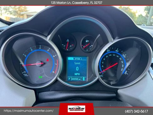 Used 2015 Chevrolet Cruze LS image 19