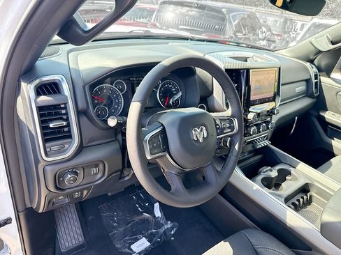 New 2026 RAM 1500 4x4 Crew Cab image 9