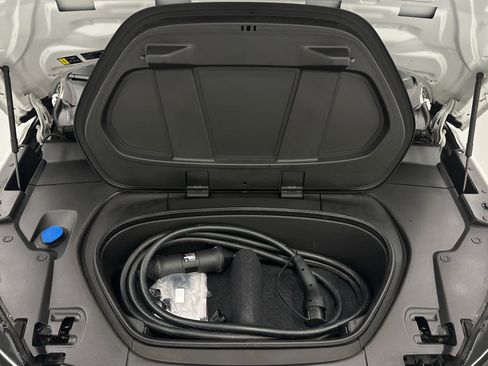 Used 2023 Volvo C40 P8 Recharge Ultimate w/ Protection Package Premier AWD/4WD image 40