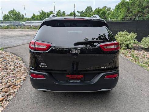 Used 2015 Jeep Cherokee Limited AWD/4WD image 4
