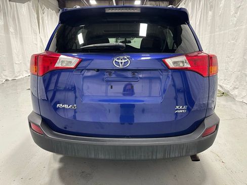 Used 2015 Toyota RAV4 XLE image 6
